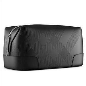 Burberry pouch